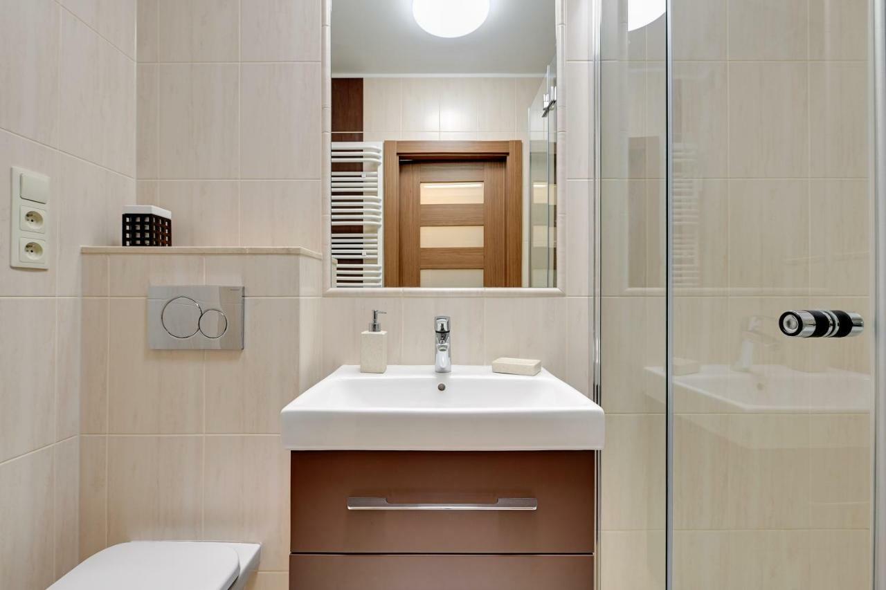Comfort Apartments Old Town Ogarna กดัญสก์ ภายนอก รูปภาพ
