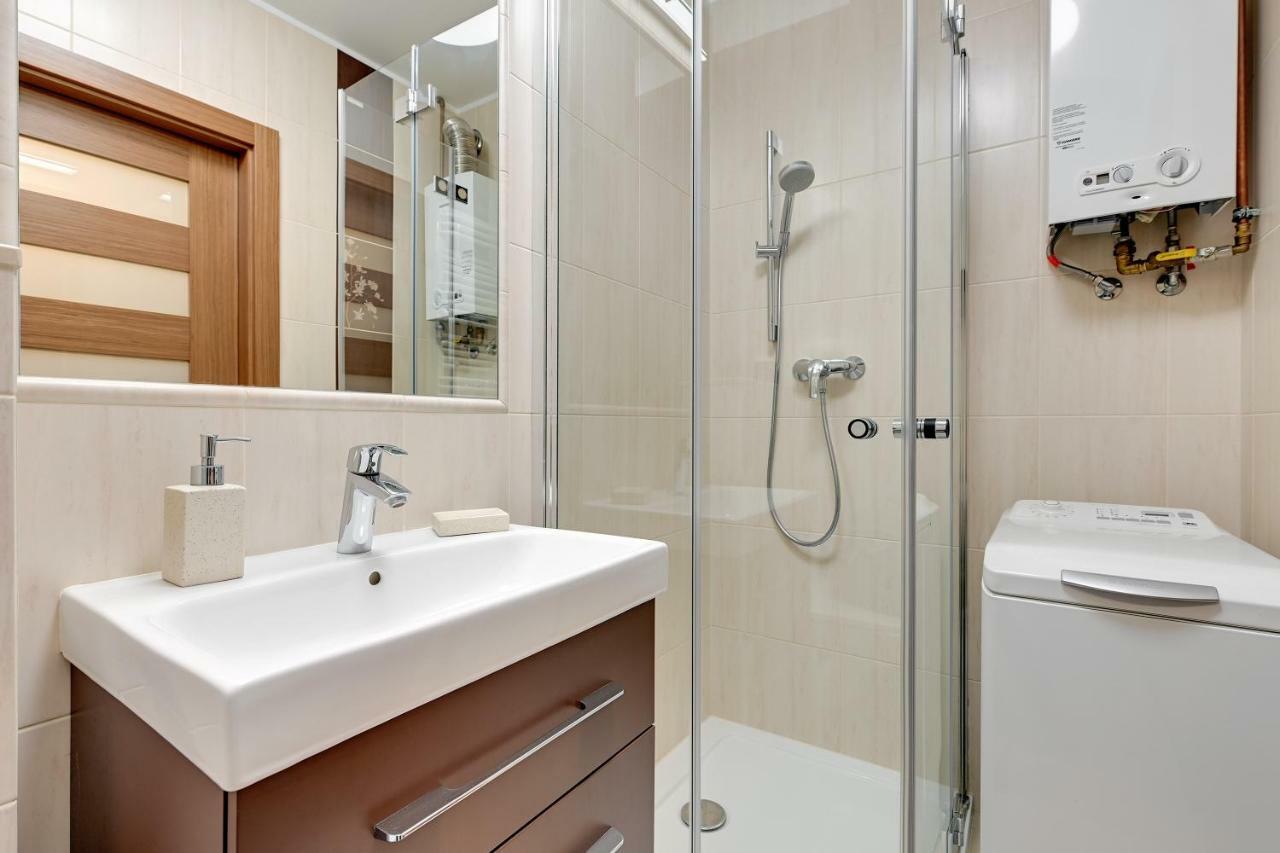 Comfort Apartments Old Town Ogarna กดัญสก์ ภายนอก รูปภาพ